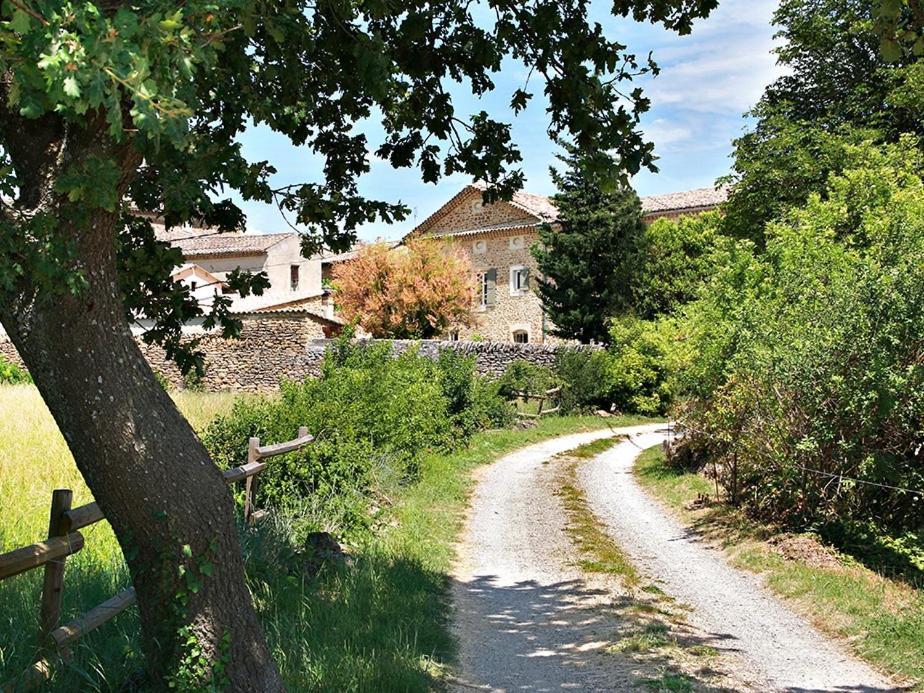 Le Clos De La Tuiliere Grignan Exterior foto